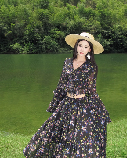 Vintage Floral Print Ruffled 2-Piece Set Maxi Dress Classical Open Waist Long Bell Sleeve Flowy Long Dress AP3304