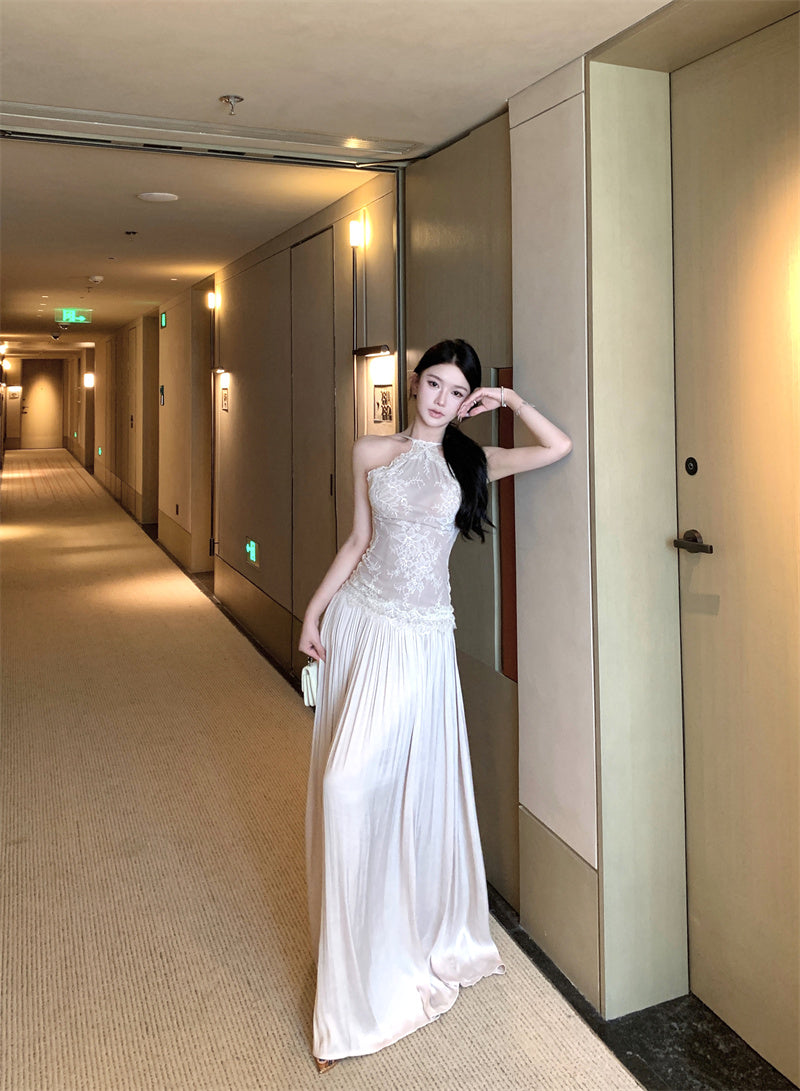 Travel Vacation Style Lace Halter Neck A-Line Maxi Dress Elegant Backless Splicing Pleated Long Dress AP3305