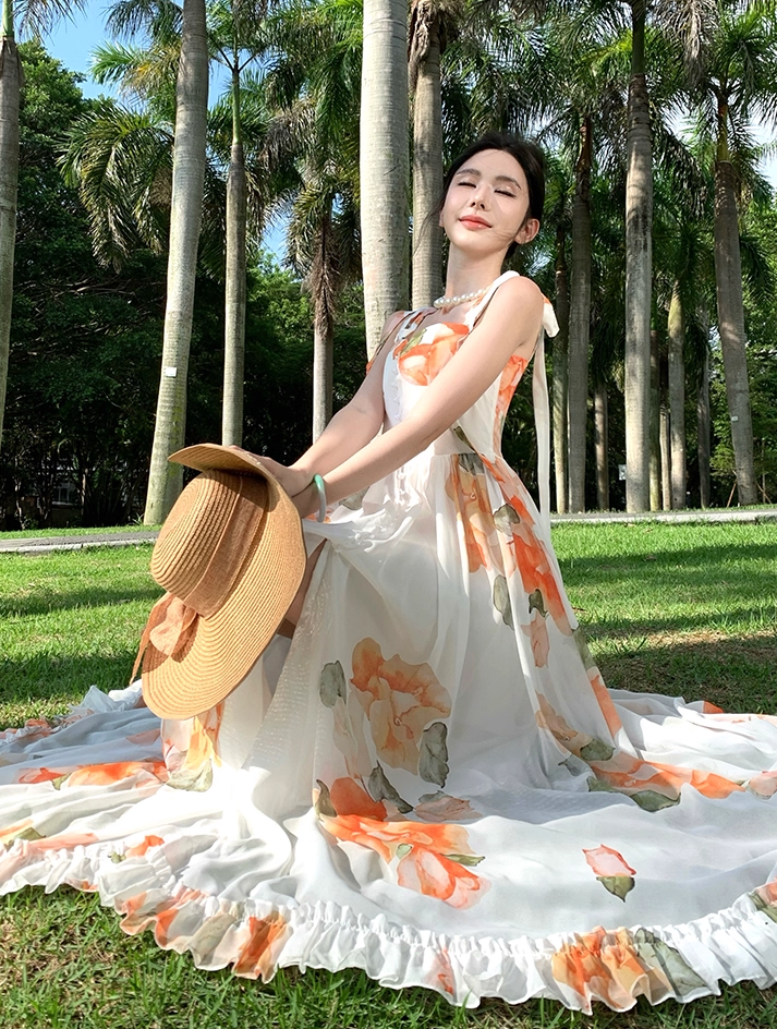 Vigorous Floral Print Spaghetti Strap A-Line Maxi Dress Dreamy Ruffles Hem High Slit Tie-Back Long Dress AP3314