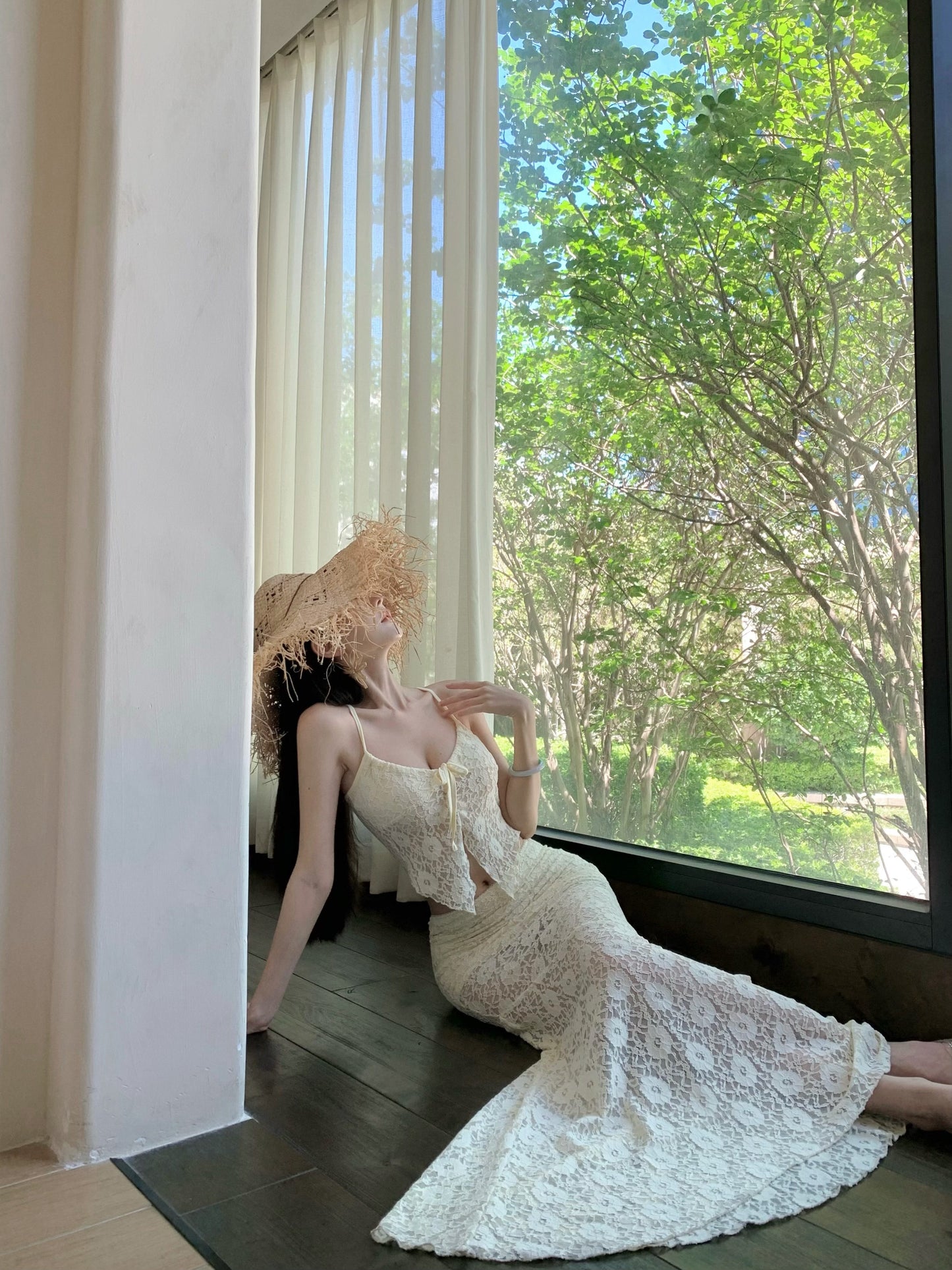 Dreamy Spaghetti Strap 2-Piece Set Mermaid Maxi Dress Charming Lace Tulle Overlay Vacation Outfit Long Dress AP3325