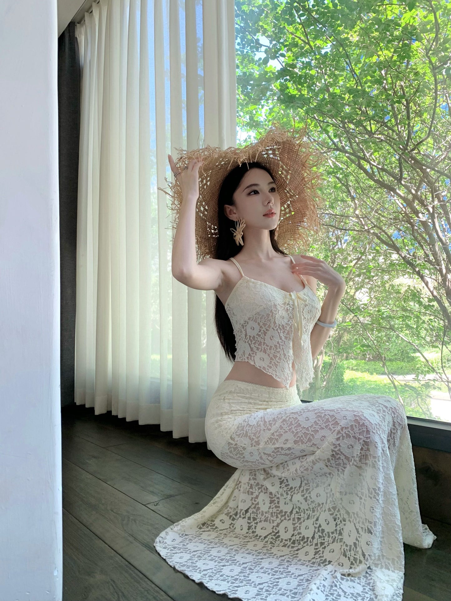 Dreamy Spaghetti Strap 2-Piece Set Mermaid Maxi Dress Charming Lace Tulle Overlay Vacation Outfit Long Dress AP3325