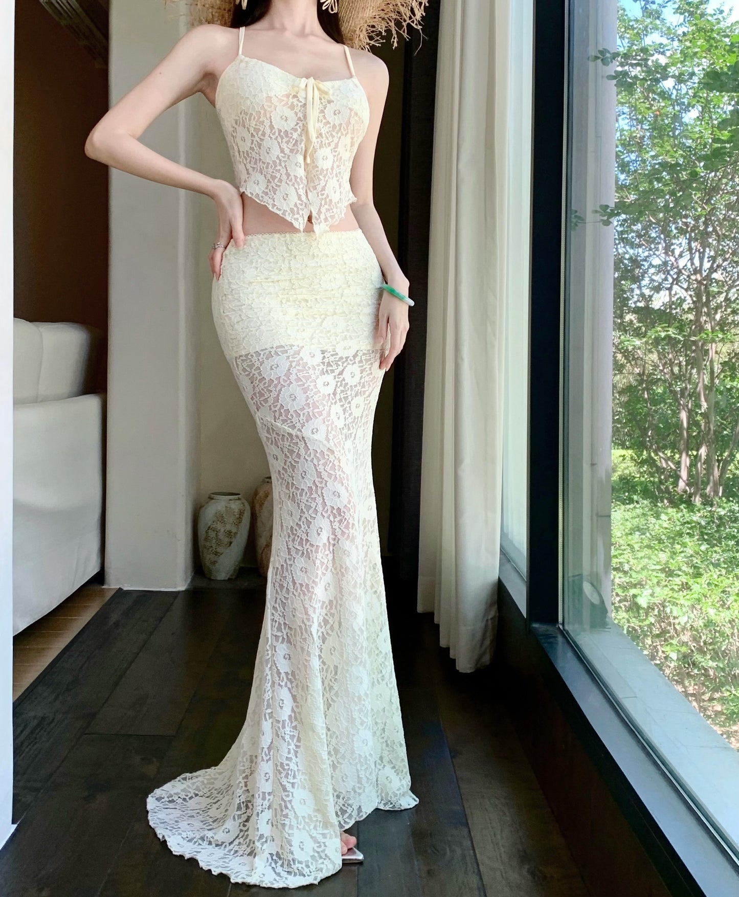 Dreamy Spaghetti Strap 2-Piece Set Mermaid Maxi Dress Charming Lace Tulle Overlay Vacation Outfit Long Dress AP3325