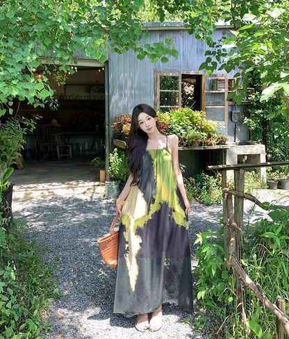 Flowy Spaghetti Strap A-Line Maxi Dress Vibrant Print Oversize Seaside Vocation Long Dress AP3327