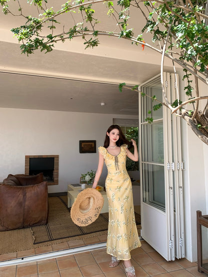 Elegant A-Line Jewel Neck Yellow Maxi Dress With Lining Vogue Ruffles Trimmed Outdoor Trip Floral Print Long Dress AP3331