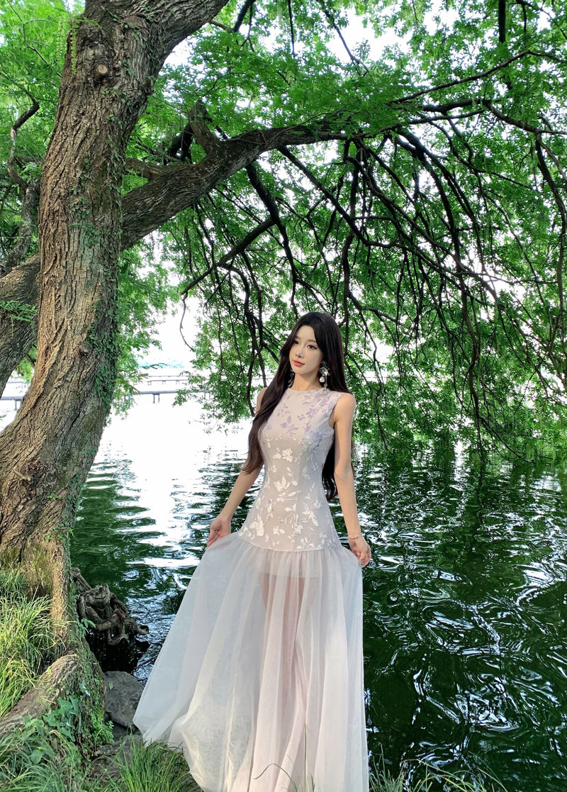 Ornate A-Line Jewel Neck Maxi Dress Gen Z Style Tulle Splicing Hem Floral Print Long Dress AP3335