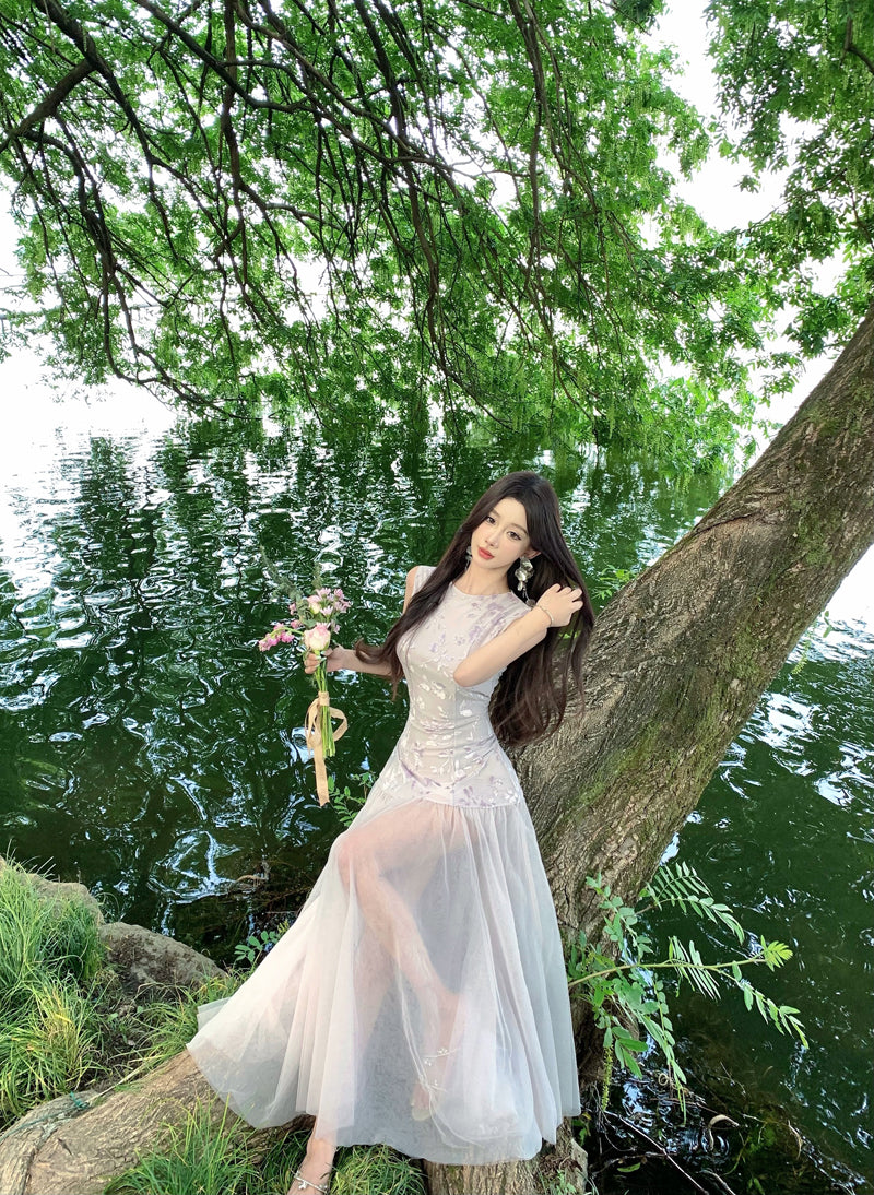 Ornate A-Line Jewel Neck Maxi Dress Gen Z Style Tulle Splicing Hem Floral Print Long Dress AP3335