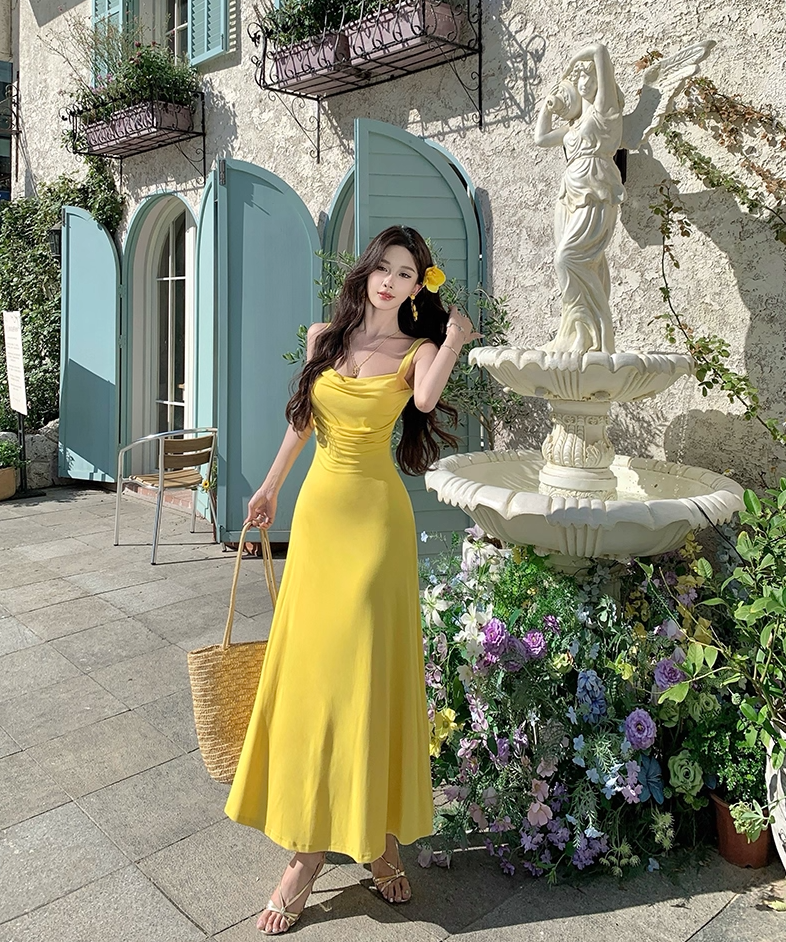 Elegant Spaghetti Strap A-Line Yellow Maxi Dress Modern Ruched Neckline Flowy Seaside Outfit Long Dress AP3341