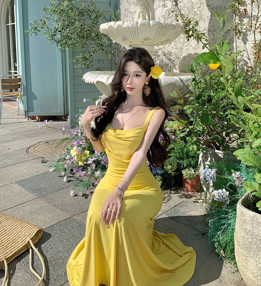 Elegant Spaghetti Strap A-Line Yellow Maxi Dress Modern Ruched Neckline Flowy Seaside Outfit Long Dress AP3341