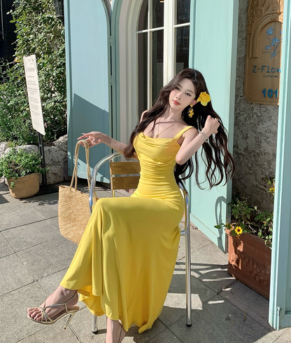Elegant Spaghetti Strap A-Line Yellow Maxi Dress Modern Ruched Neckline Flowy Seaside Outfit Long Dress AP3341