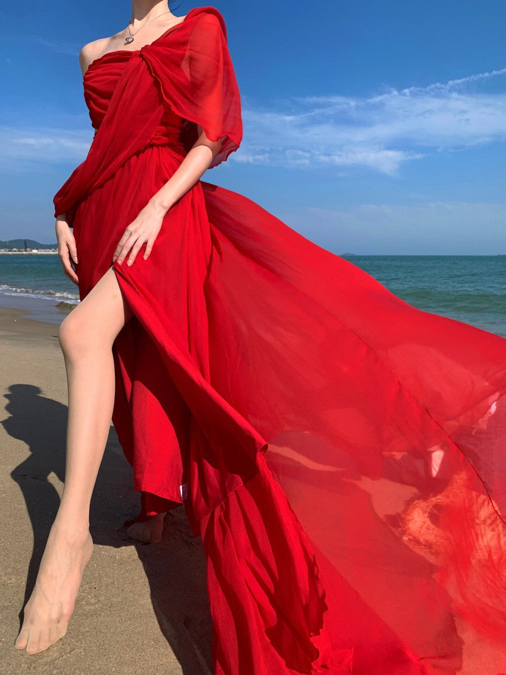 Glamorous Strapless A-Line Cinched Waist Maxi Dresses Charming Red Loose Fit High Slit Long Dress AP3354
