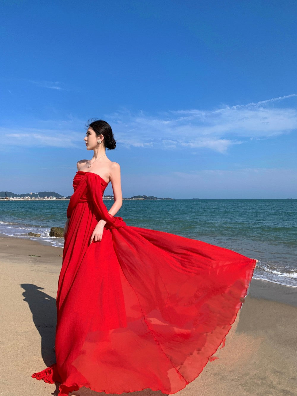 Glamorous Strapless A-Line Cinched Waist Maxi Dresses Charming Red Loose Fit High Slit Long Dress AP3354