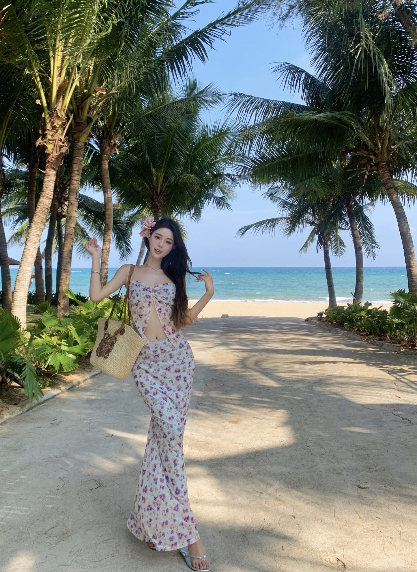 Novelty Spaghetti Strap Sheath Seaside Maxi Dress Fashionable Floral Print Slit Open Waist Long Dress AP3356