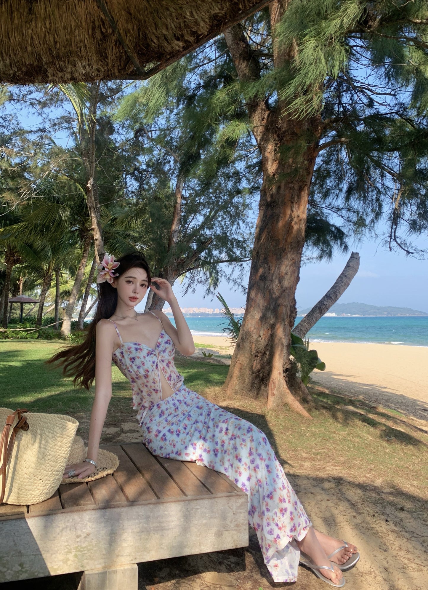 Novelty Spaghetti Strap Sheath Seaside Maxi Dress Fashionable Floral Print Slit Open Waist Long Dress AP3356