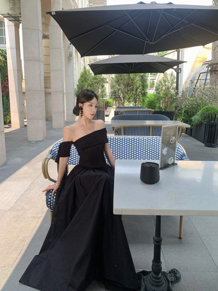 Minimalist Off-Shoulder Beach Vacations Maxi Dresses Simple A-Line Black Cinched-Waist Long Dress AP3358