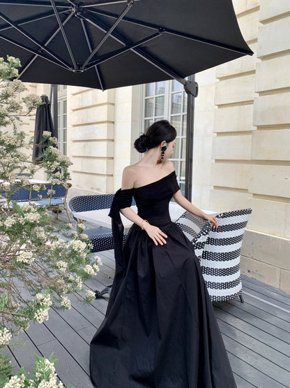 Minimalist Off-Shoulder Beach Vacations Maxi Dresses Simple A-Line Black Cinched-Waist Long Dress AP3358