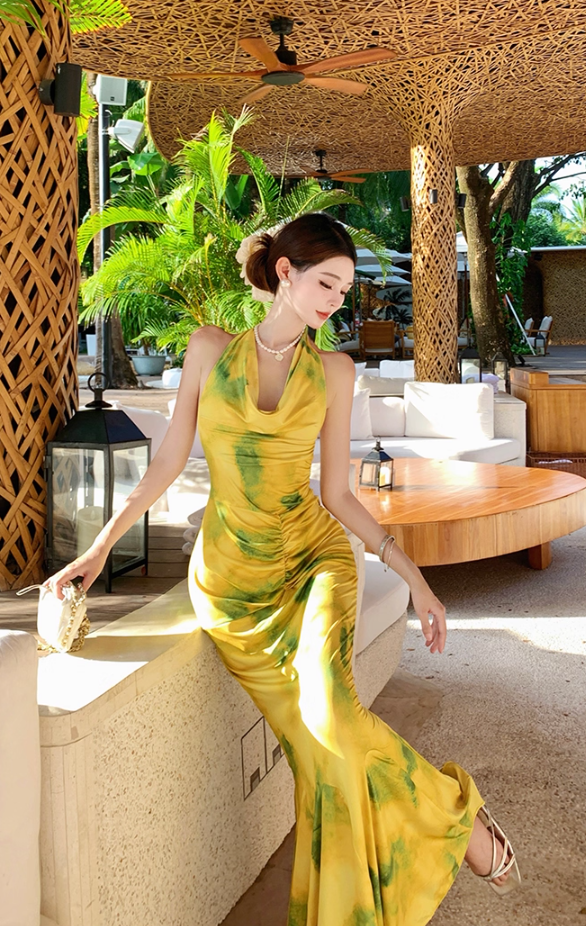 Dramatic Mermaid Halter Neck Maxi Dress Simple Backless Ruched Color-Block Long Dress AP3359