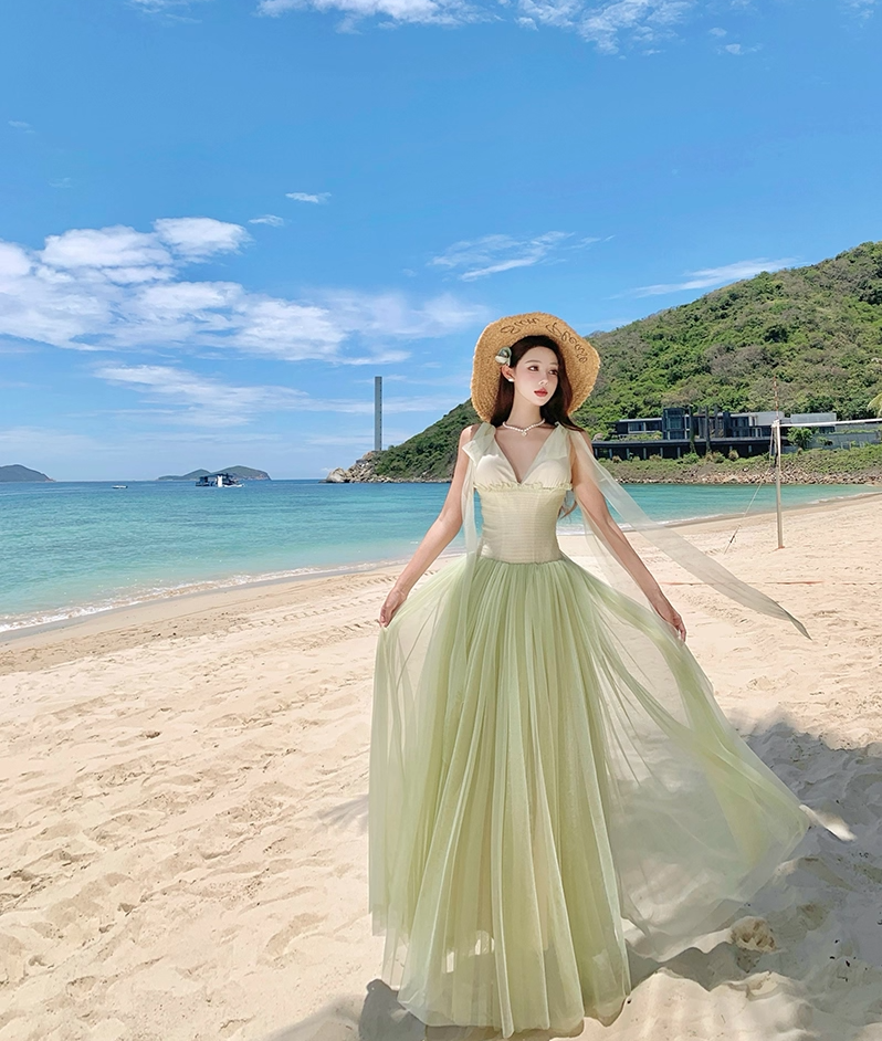 Vintage A-Line V-Neck Slight Tulle Maxi Dresses Dreamy Cinched-Waist Ruffles Adjustable Straps Long Dress AP3366