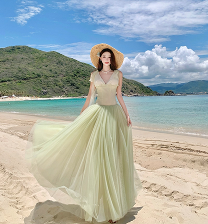 Vintage A-Line V-Neck Slight Tulle Maxi Dresses Dreamy Cinched-Waist Ruffles Adjustable Straps Long Dress AP3366