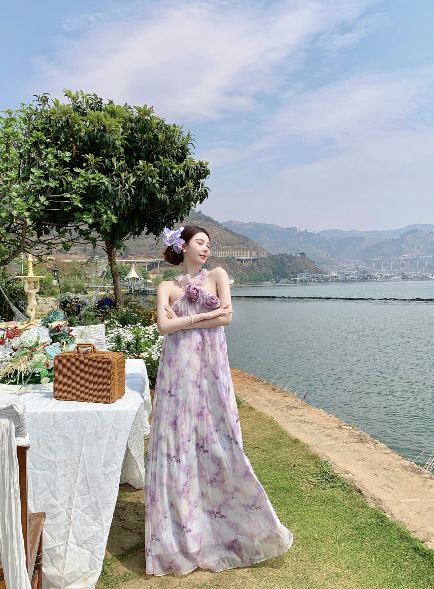 Sweet A-Line Halter Neck Handmade Flowers Maxi Dress Attractive Floral Print Backless Ruffles Long Dress AP3368