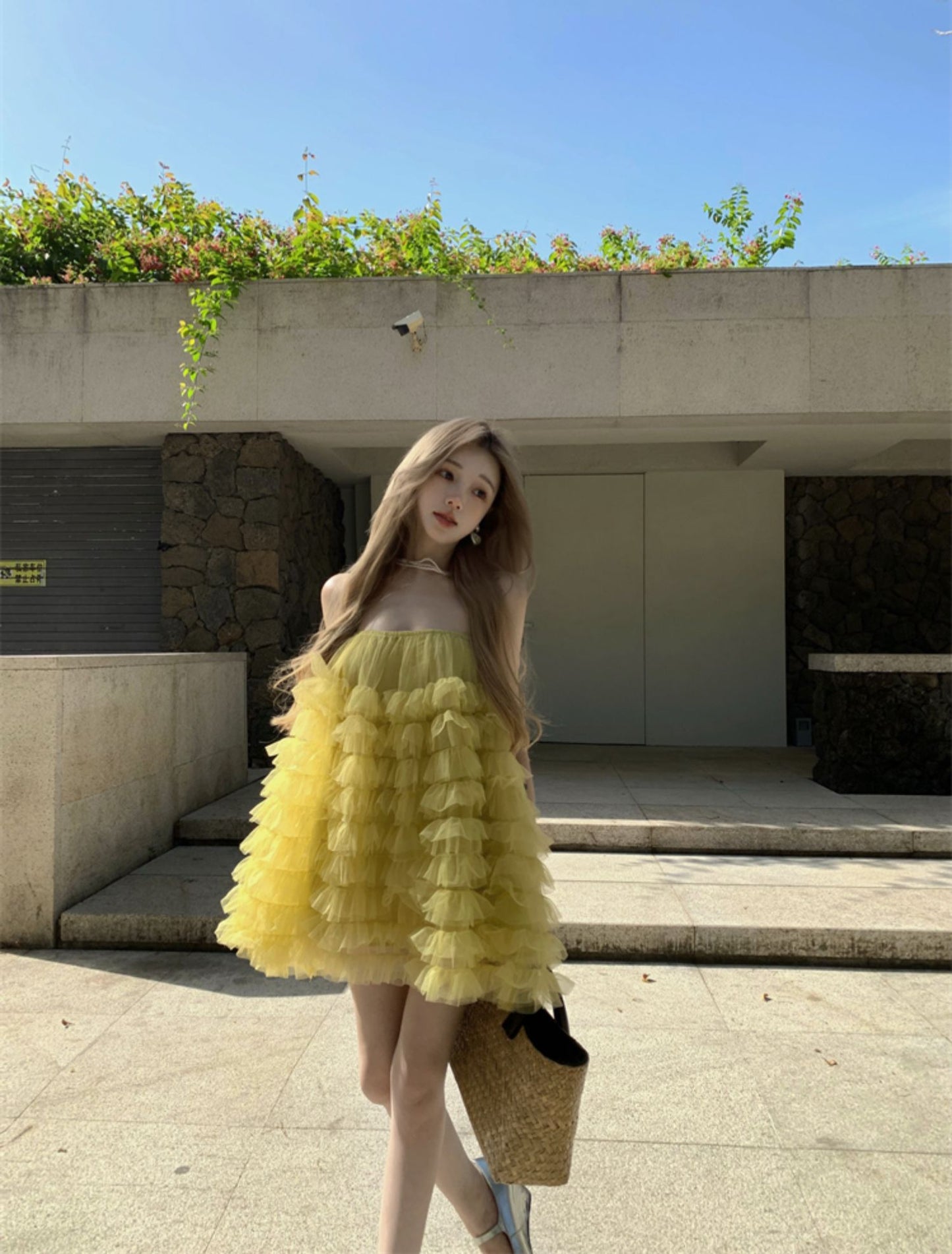 Luxury A-Line Spaghetti Strap Yellow Mini Skirt Vibrant Tiered Tulle Trimmed Loose Fit Short Dress AP3374