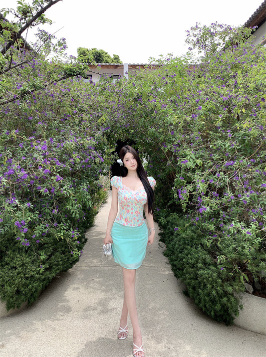 Chic Sheath Sweetheart Neck 2-Piece Set Mini Skirt Fitted Short Sleeve Floral Print Lace Trimmed Short Dress AP3376