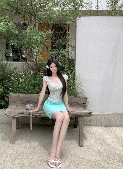 Chic Sheath Sweetheart Neck 2-Piece Set Mini Skirt Fitted Short Sleeve Floral Print Lace Trimmed Short Dress AP3376