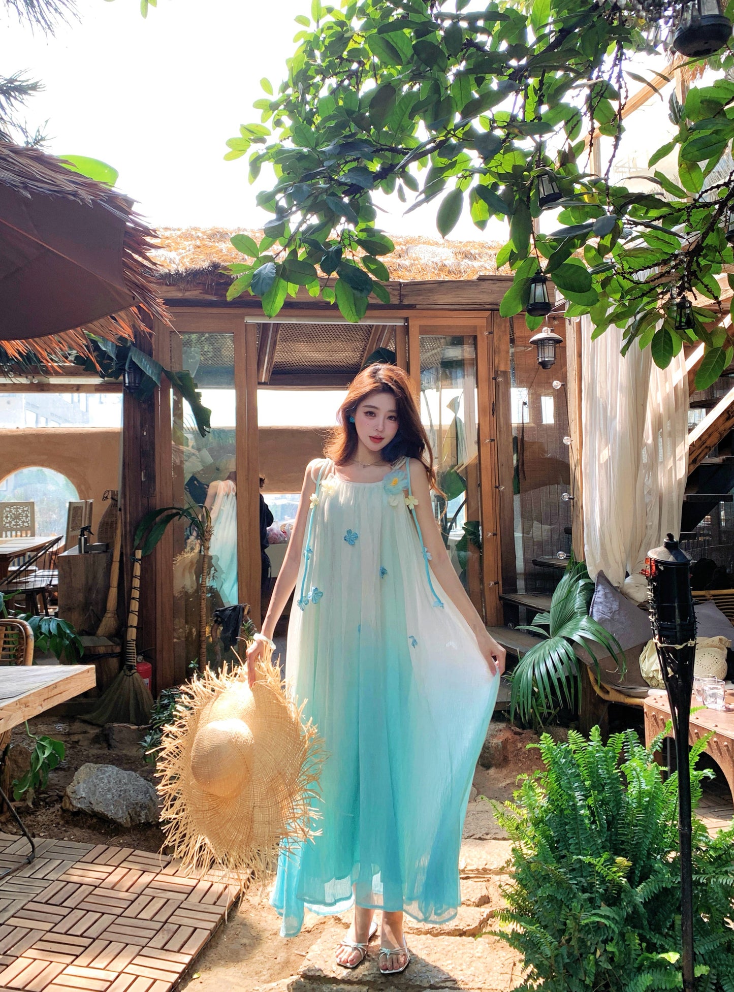 Delicate Floral Accent Spaghetti Strap A-Line Maxi Dress Fancy Flowy Loose Fit Ombre Long Dress AP3384