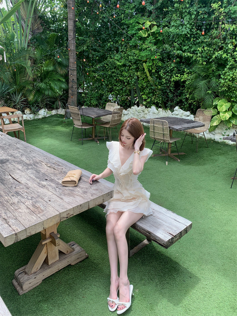 Princess A-Line V-Neck Mini Skirt Modern Floral Ruffles Short Dress AP3387