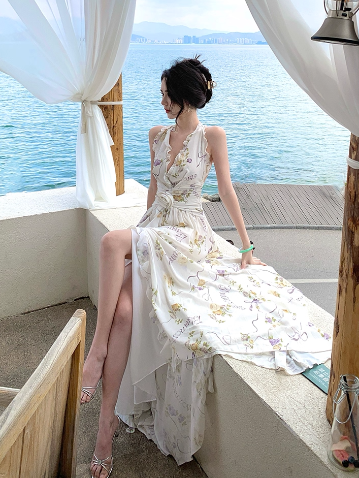 Trendy A-Line Halter Neck Maxi Dress Backless Floral Print Flattering Ruffles High-Slit Long Dress AP3390