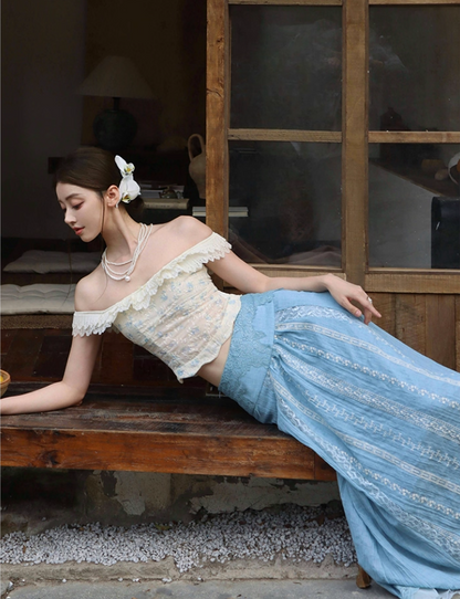 Flattering Off-Shoulder Two-Piece Set A-Line Maxi Dresses Vintage Lace Hem Floral Print Long Dress AP3391