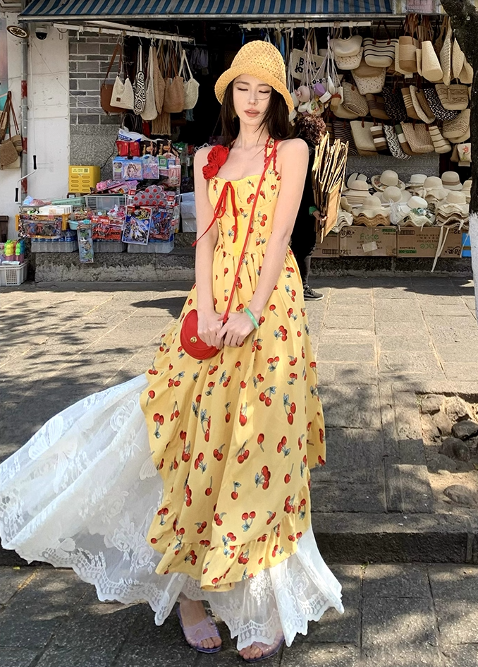 Appealing A-Line Halter Neck Cherry Print Maxi Dress Glorious 3D Floral Accent 2-Piece Set Lace Tulle Skirt Long Dress AP3400