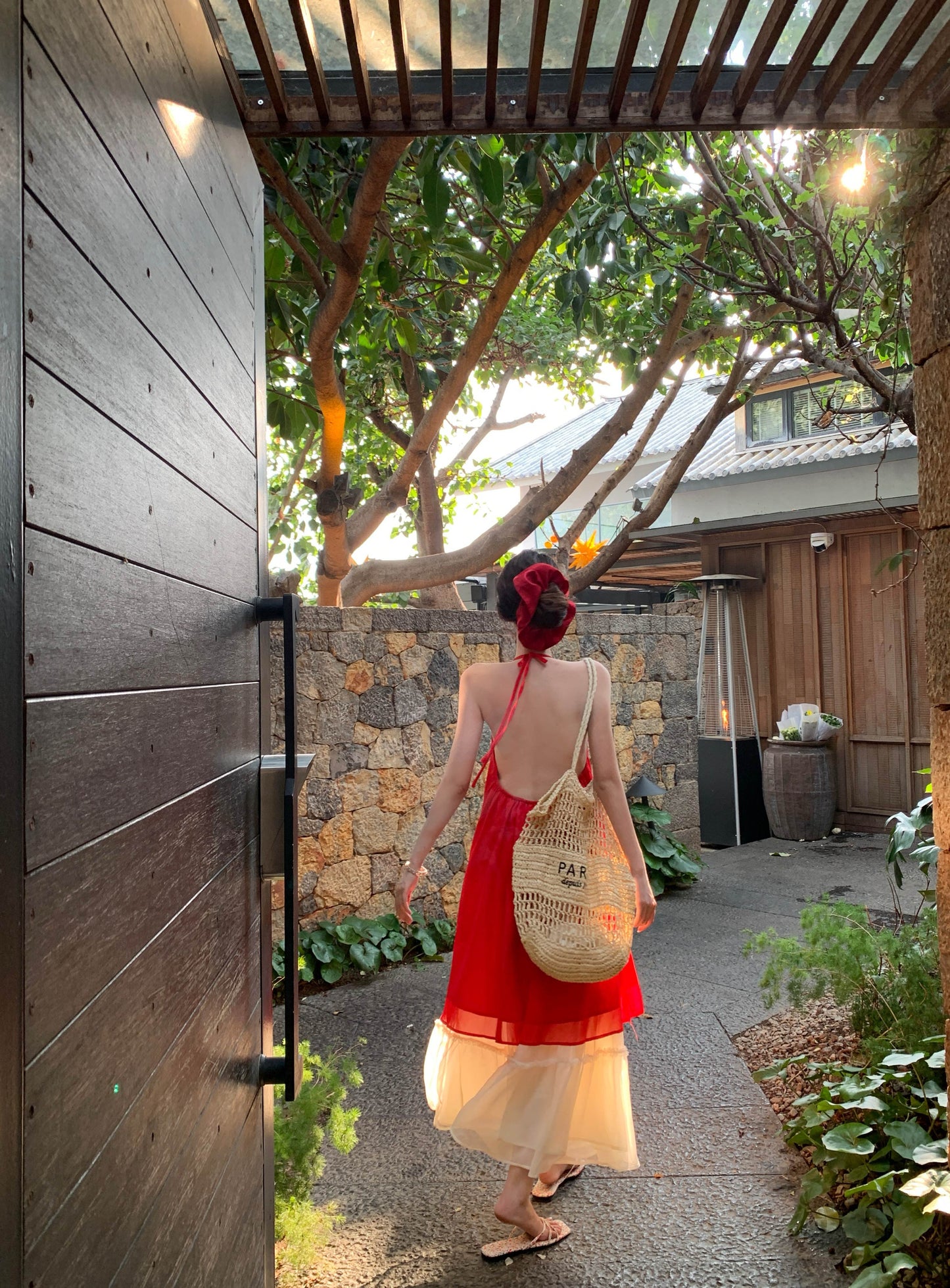 Wonderful A-Line Halter Neck Maxi Dress Fascinating Backless 2-Piece Set Long Dress AP3402