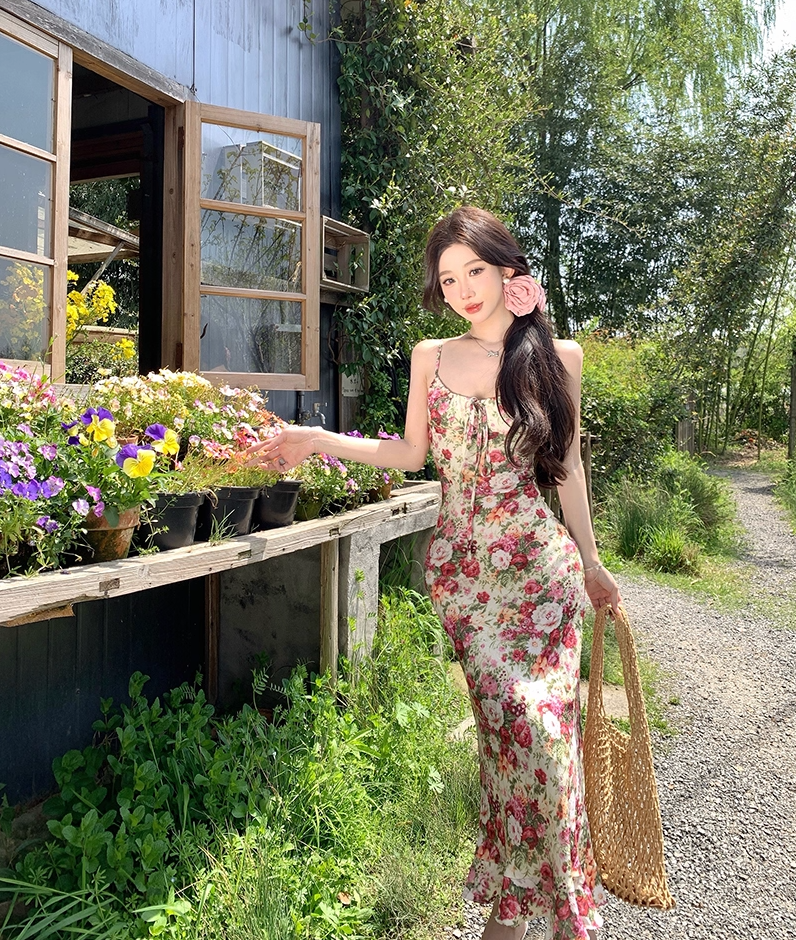 Boho-Inspired Spaghetti Strap Sheath Maxi Dress Beautiful Floral Print Ruffles Hem Long Dress AP3408