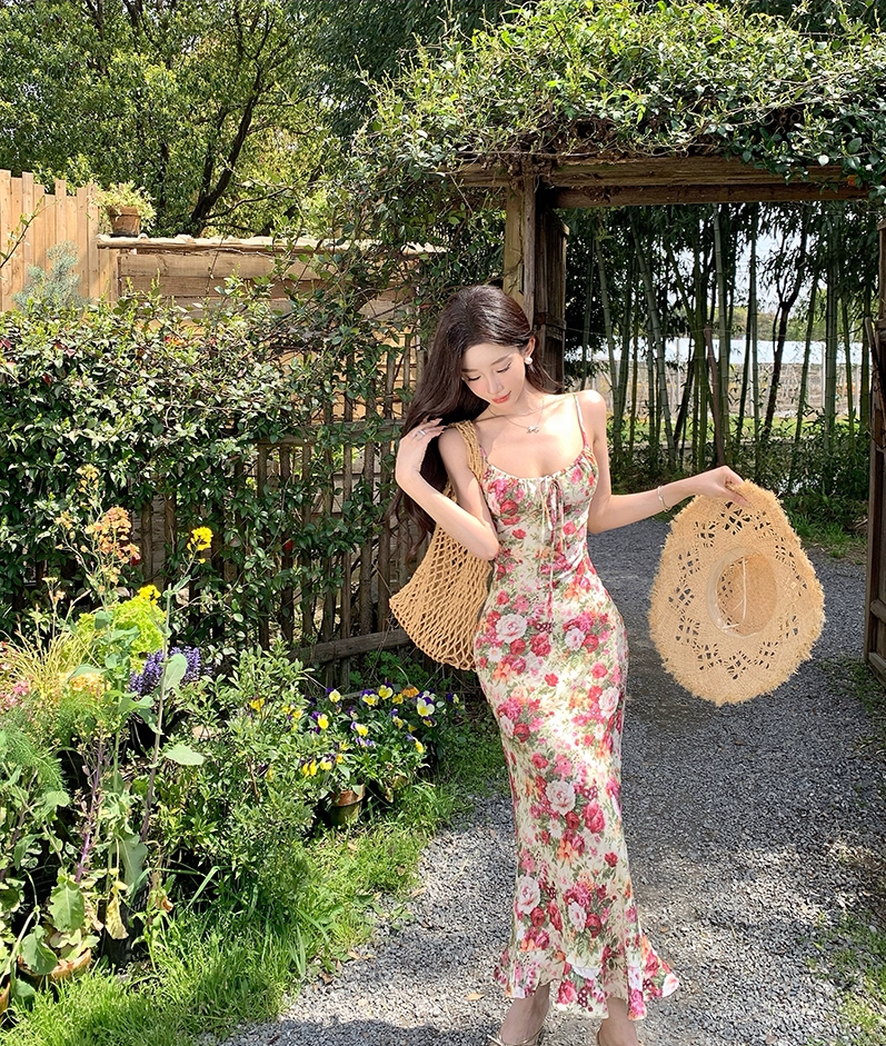 Boho-Inspired Spaghetti Strap Sheath Maxi Dress Beautiful Floral Print Ruffles Hem Long Dress AP3408