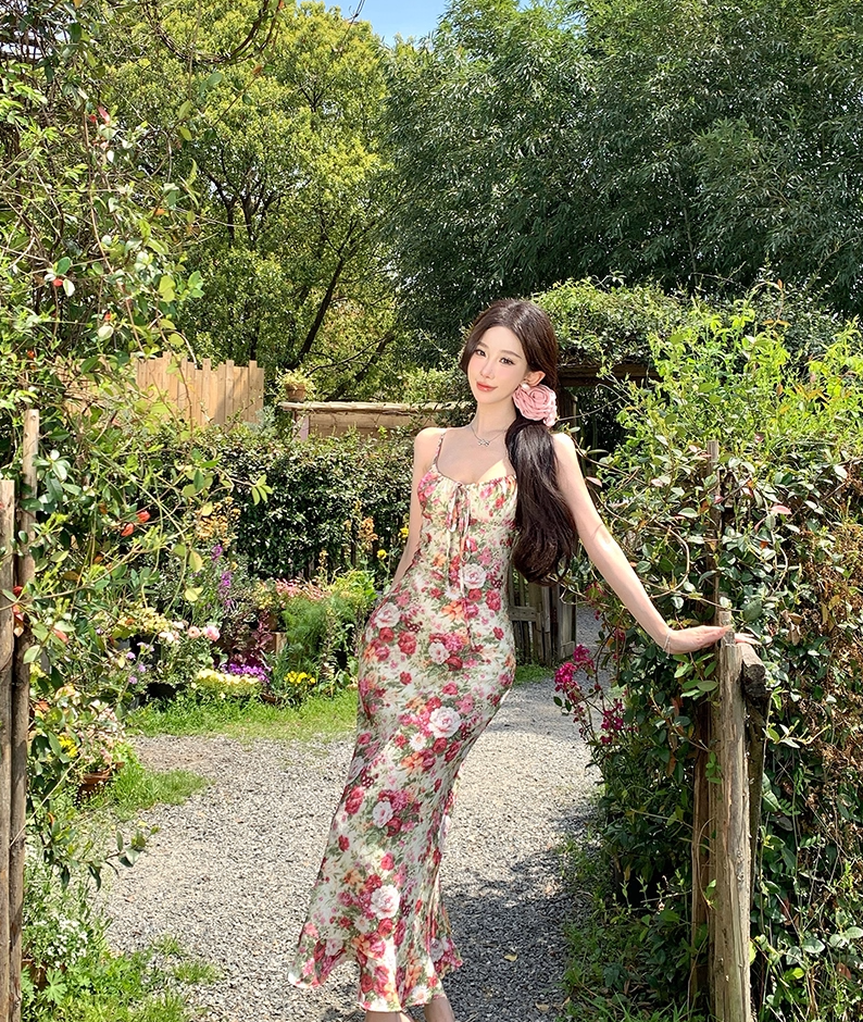 Boho-Inspired Spaghetti Strap Sheath Maxi Dress Beautiful Floral Print Ruffles Hem Long Dress AP3408