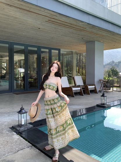 Gen Z Style A-Line 2-Piece Set Strapless Maxi Dresses Hottie Floral Print Trimmed Ruffles Long Dress AP3413