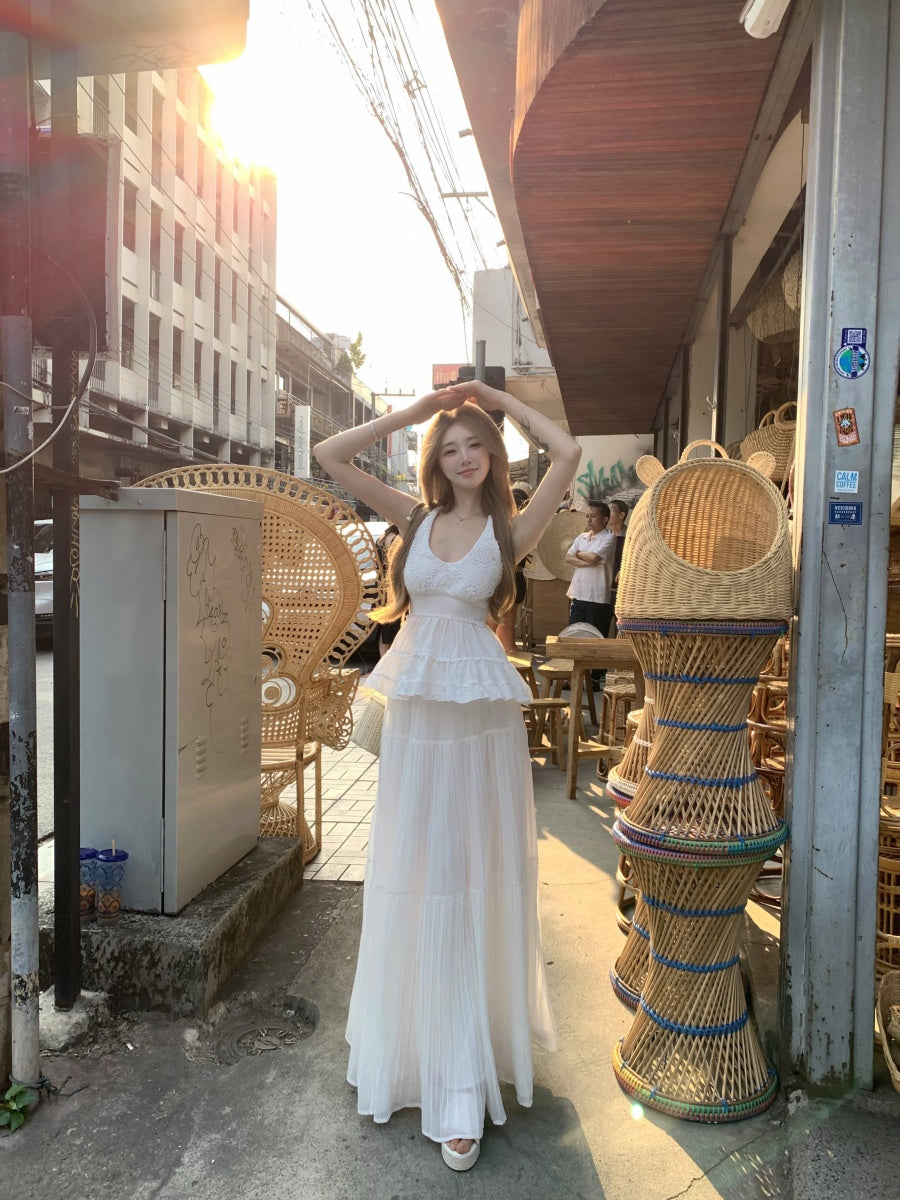 Modern White Halter Neck 2-Piece Set Maxi Dress Alluring A-Line Jacquard Backless Flowy Long Dress AP3419