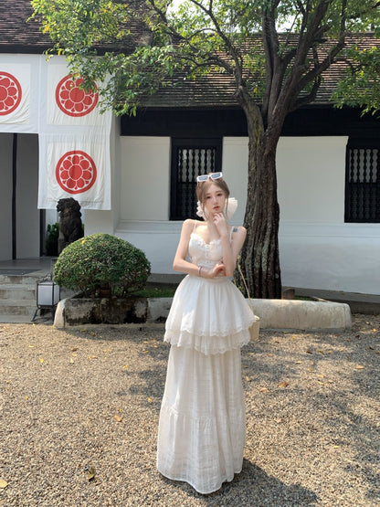 Fitted White Two-Piece Spaghetti Strap Maxi Dress Elegant A-Line Tiered Lace Hem Long Dress AP3425