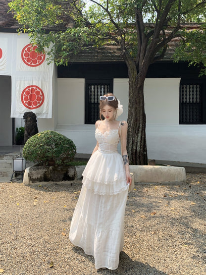 Fitted White Two-Piece Spaghetti Strap Maxi Dress Elegant A-Line Tiered Lace Hem Long Dress AP3425