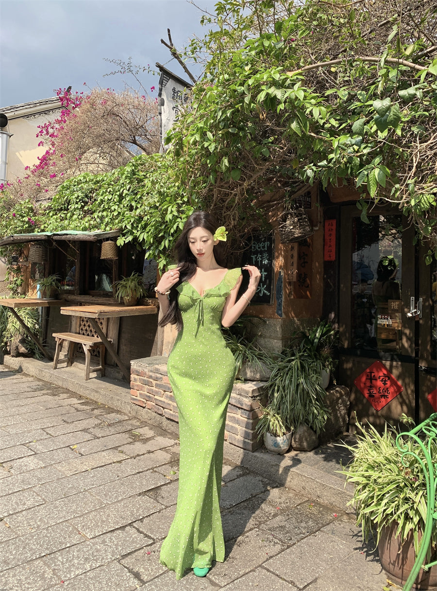 Playful Ruffles V-Neck Green Maxi Dress Enticing Sheath Floral Print Double Layers Long Dress AP3427