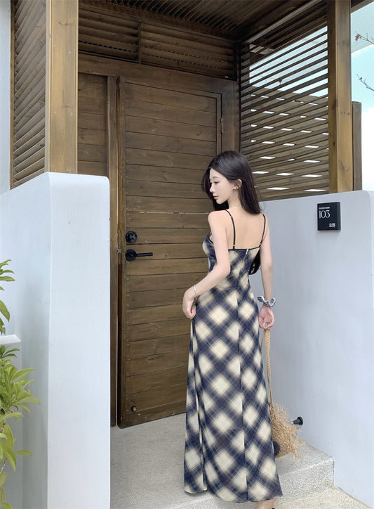 Adorable Plaid V-Neck Maxi Dress Boho-Style A-Line Bow Accent Waist-Cinching Long Dress AP3428