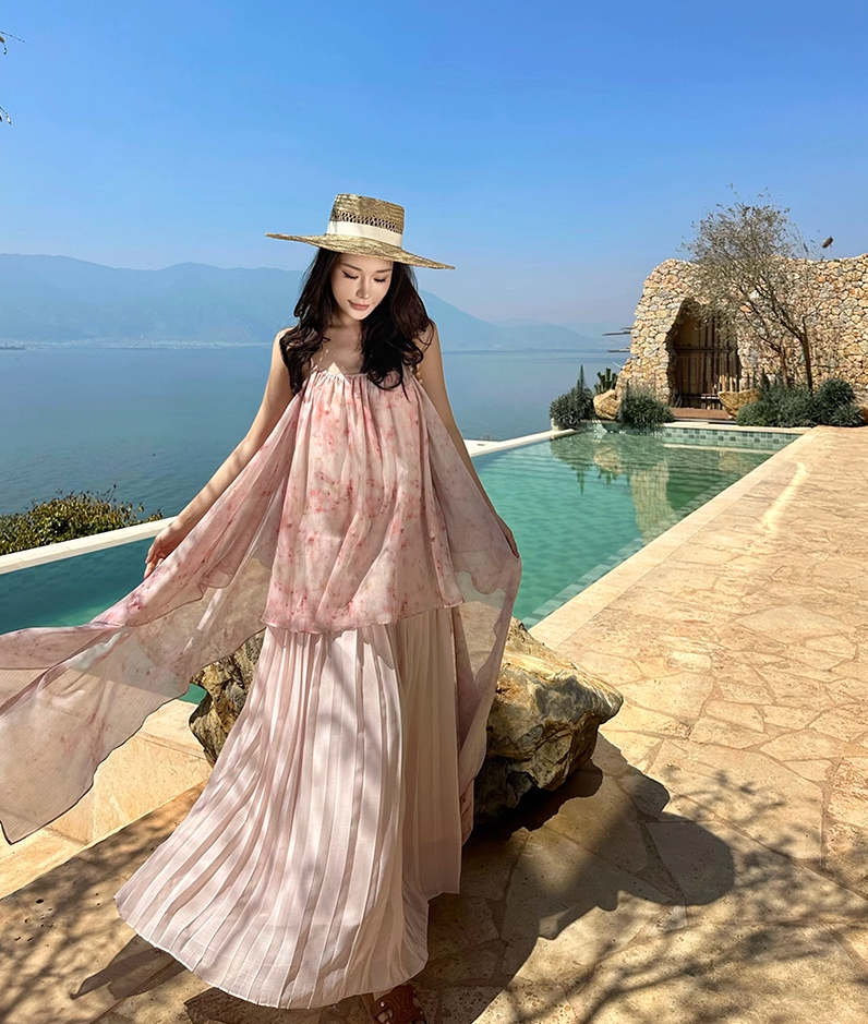 Fashionable A-Line Spaghetti Strap Maxi Dress Dreamy Pressed Pleated Tulle Floral Print Long Dress AP3436