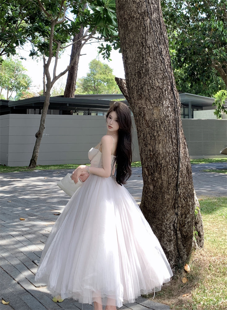 Alluring A-Line Spaghetti Strap Maxi Dress Ethereal White Layered Tulle Cinched-Waist Long Dress AP3443