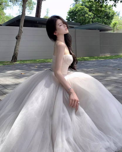 Alluring A-Line Spaghetti Strap Maxi Dress Ethereal White Layered Tulle Cinched-Waist Long Dress AP3443