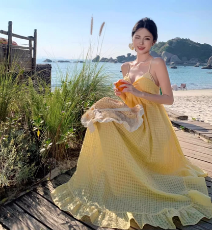 Artistic A-Line Backless Yellow Maxi Dress Dreamy Plaid Flowy Ruffles Halter Long Dress AP3446