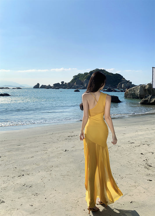 Appealing Ruched Asymmetric Neckline Spaghetti Strap Evening Maxi Dress Y2K Style Sheath Lining Yellow Layered Tulle Long Dress AP3463