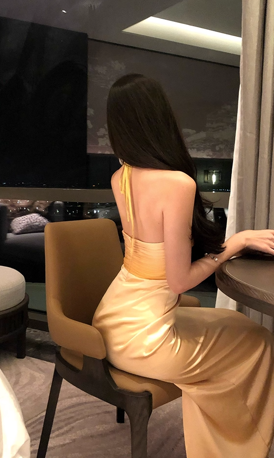 Enchanting Sheath Crystals Accent Evening Maxi Dress Chic Backless Pleated Cinched-Waist Halter Long Dress AP3467