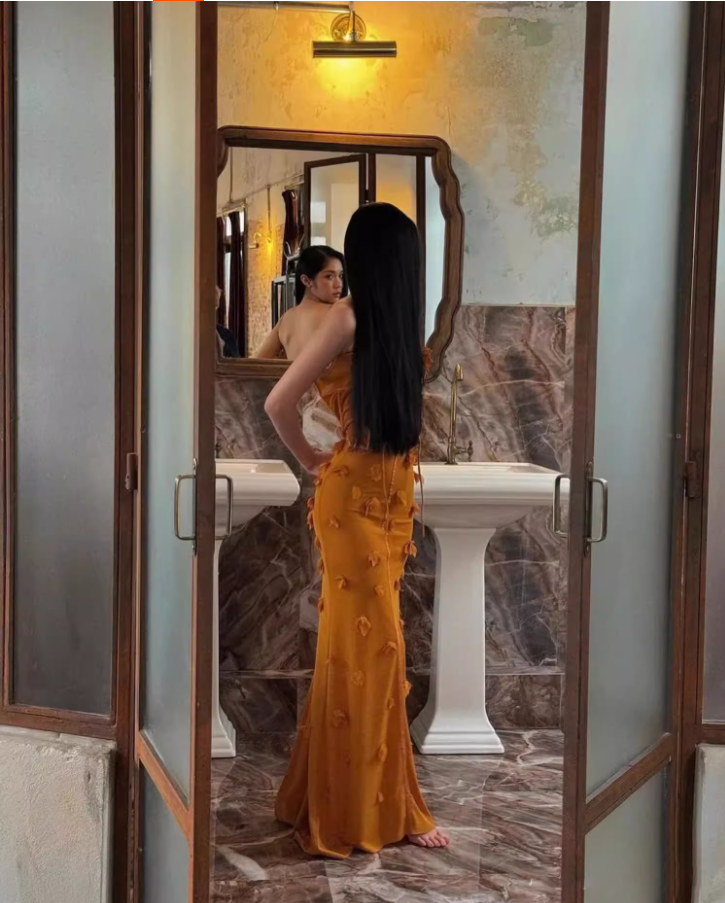 Beautiful Spaghetti Strap Lace-Up Mermaid Maxi Dress Vibrant 3D Floral Ruffles Trimmed Long Dress AP3468