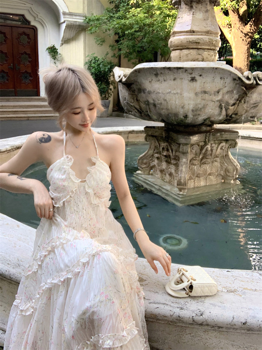 Everyday Wear A-Line Floral Print Maxi Dress Graceful Backless City Walk Outfit Flowy Ruffles Hem Halter Long Dress AP3471