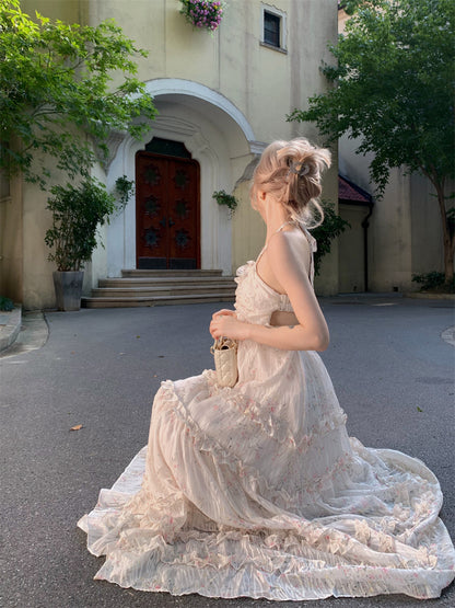 Everyday Wear A-Line Floral Print Maxi Dress Graceful Backless City Walk Outfit Flowy Ruffles Hem Halter Long Dress AP3471